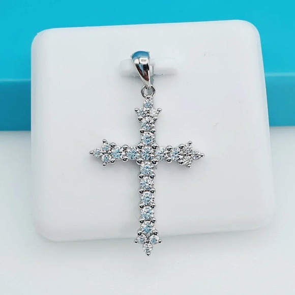 "925 Sterling Silver CZ Beautiful Pendant for Women, 1USPAR4063 - Picture 5 of 11